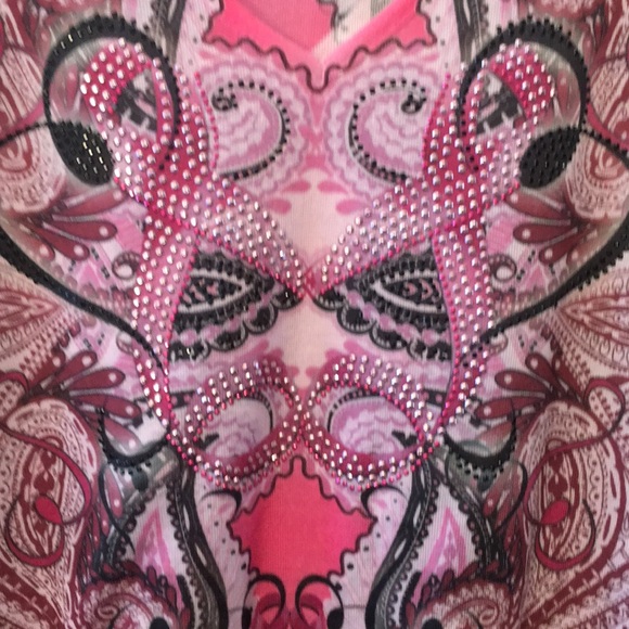 Breast cancer awareness top - Picture 2 of 2